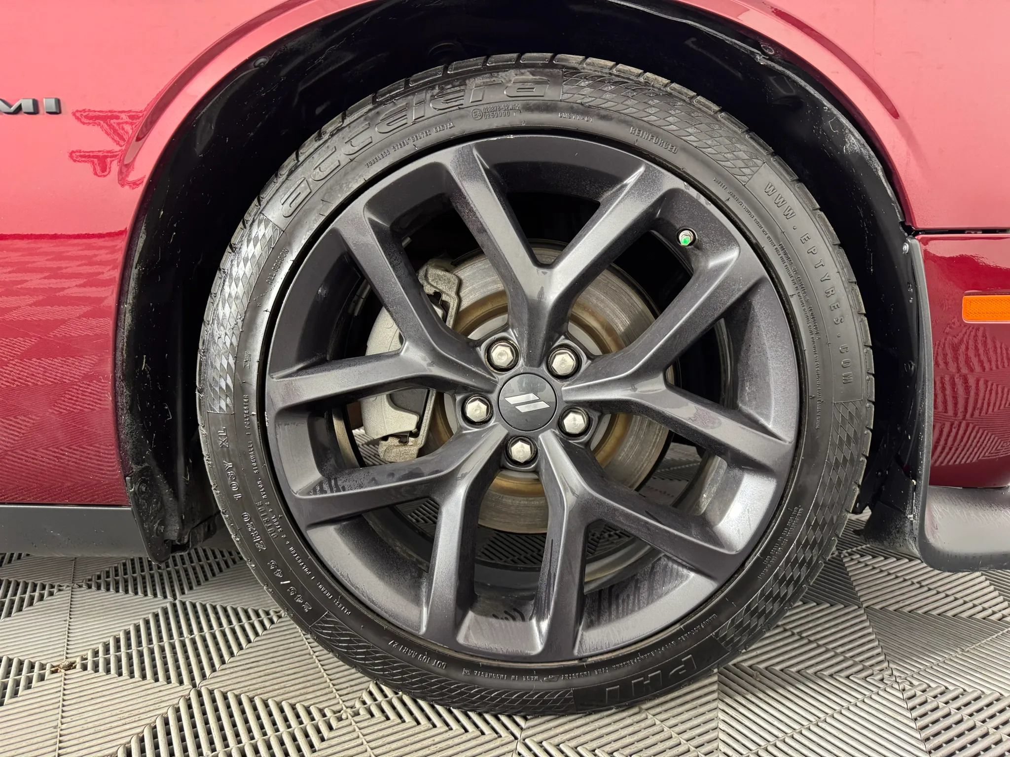 Used 2022 Dodge Challenger R/T w/ Blacktop Package RWD image 38