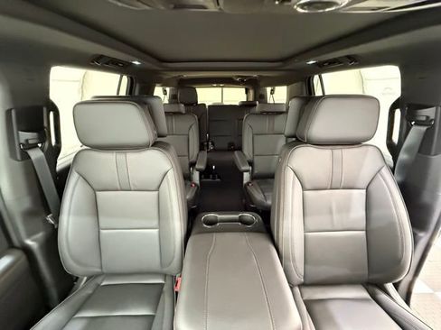 New 2025 Chevrolet Suburban RST w/ RST Capability Package image 33