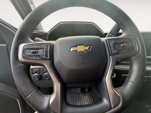 Used 2024 Chevrolet Silverado 1500 LT w/ Safety Package AWD/4WD image 11