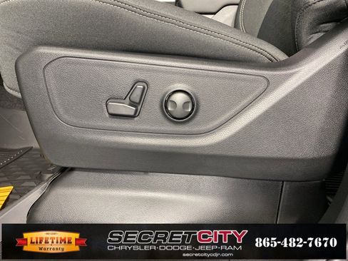 New 2026 RAM 1500 Big Horn image 13