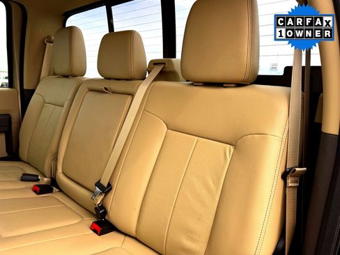 Used 2013 Ford F250 Lariat w/ Chrome Pkg image 17