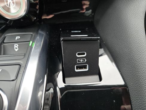 Certified 2025 Acura MDX FWD image 35