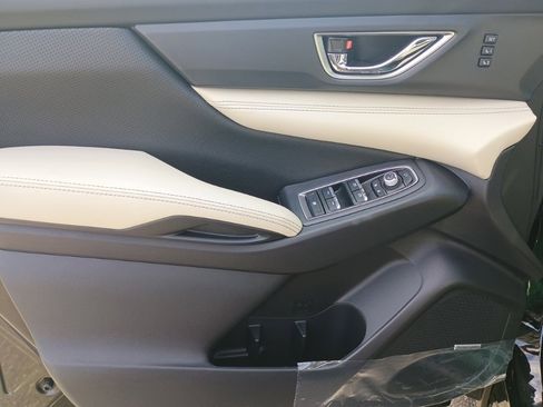 New 2026 Subaru Ascent Limited image 8