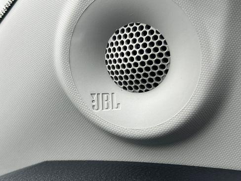 New 2026 Toyota Sienna XLE AWD/4WD image 20