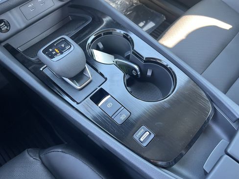 New 2026 Nissan Rogue SV image 7