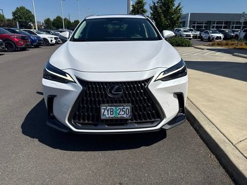 Used 2024 Lexus NX 350h AWD w/ Vision Package image 7