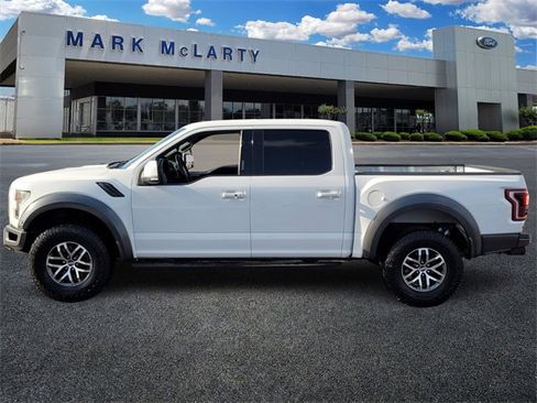 Used 2018 Ford F150 Raptor w/ Equipment Group 802A Luxury image 6