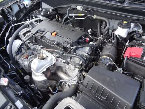 Used 2025 Honda HR-V Sport image 38