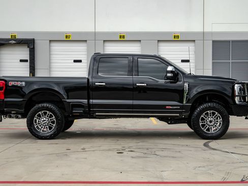 Used 2024 Ford F250 Limited w/ FX4 Off-Road Package AWD/4WD image 21