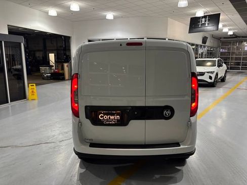 Used 2022 RAM ProMaster City Tradesman image 5