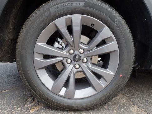 New 2026 Ford Explorer Active AWD/4WD image 7