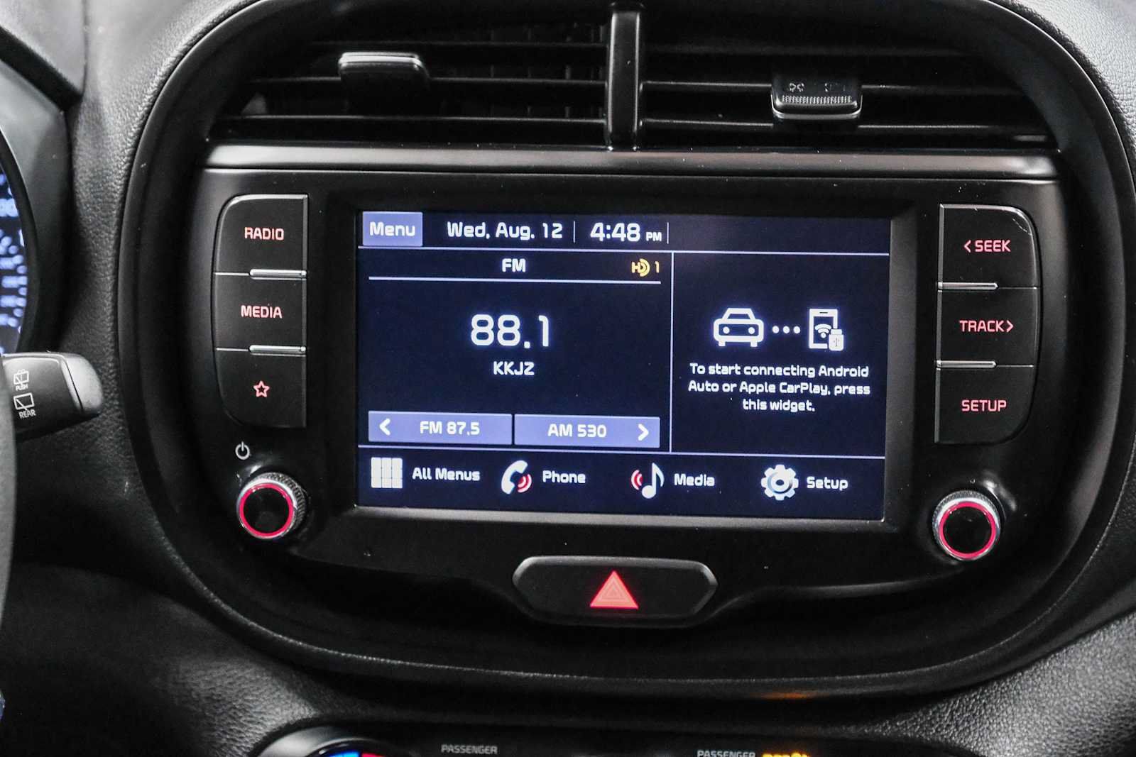 Used 2022 Kia Soul LX FWD image 18
