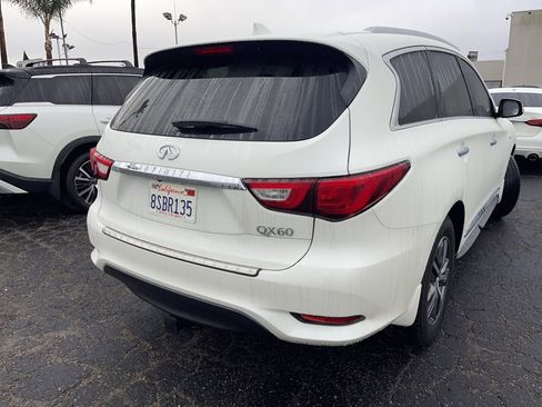 Used 2017 INFINITI QX60 FWD w/ Premium Package image 3
