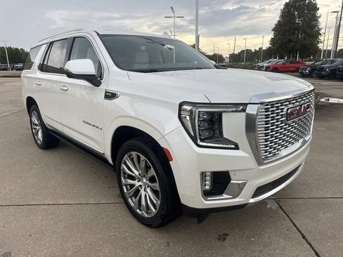 Used 2023 GMC Yukon Denali RWD image 3