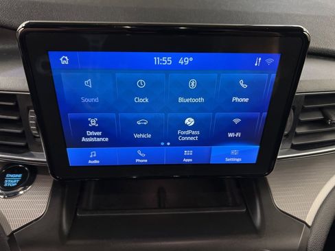 Certified 2020 Ford Explorer XLT w/ Equipment Group 202A image 8