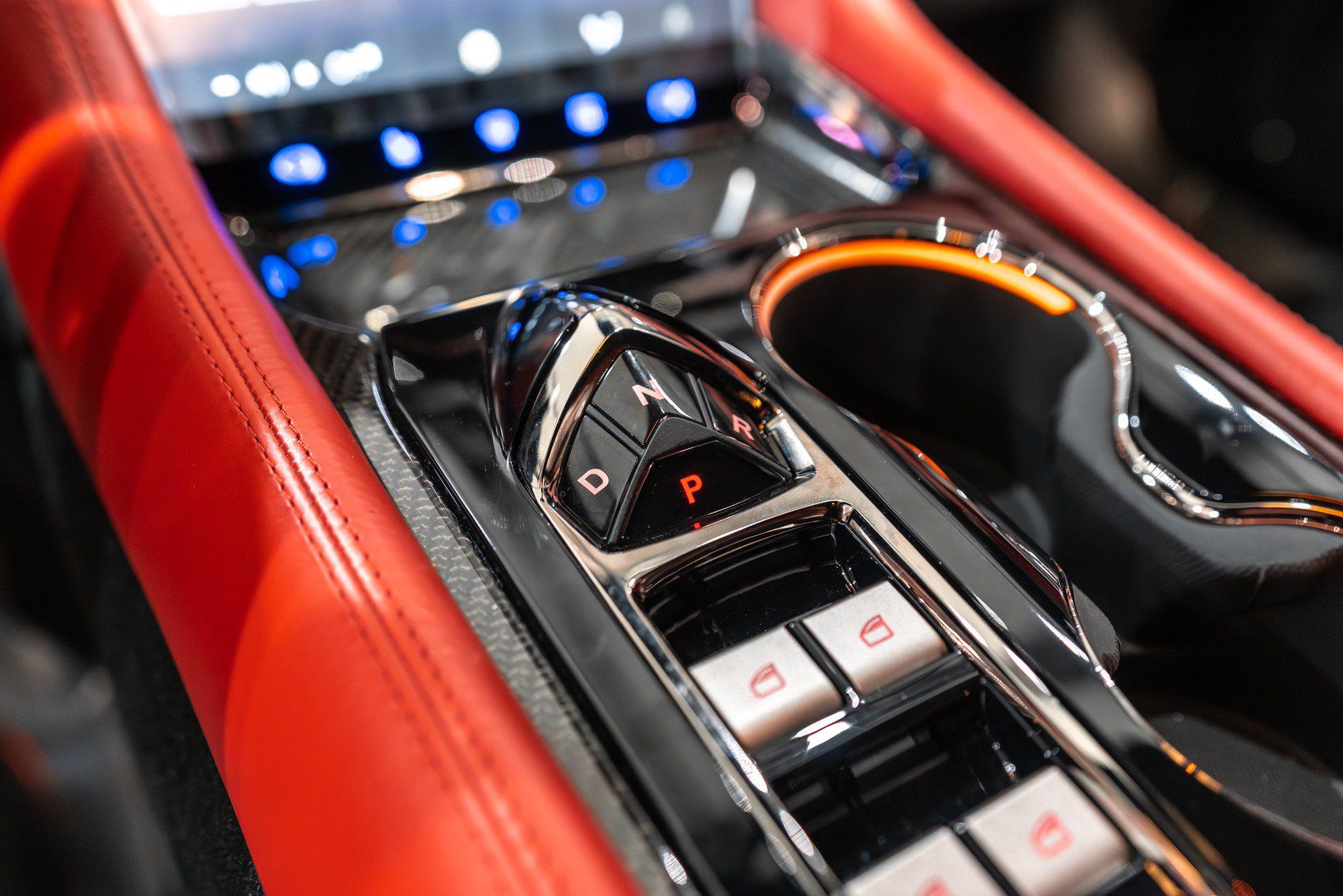 Used 2025 Karma Revero Luxury RWD image 22