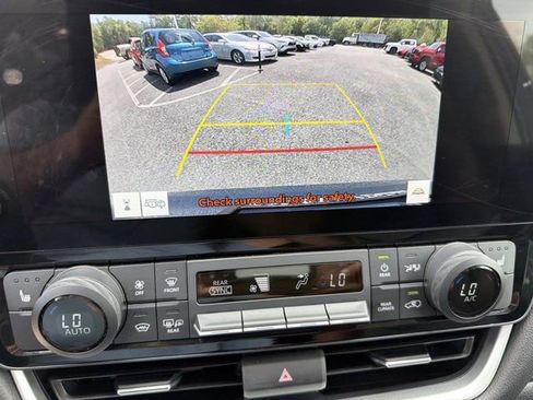 Certified 2025 Toyota Grand Highlander FWD image 31