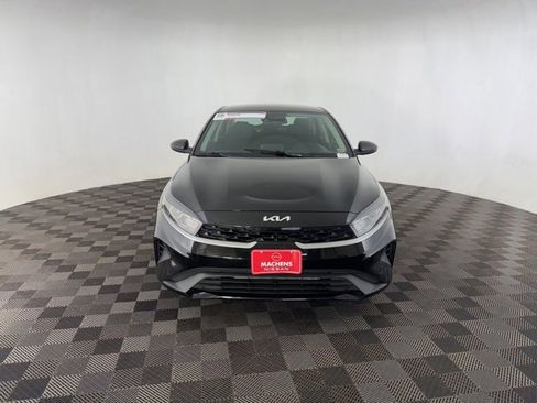 Used 2024 Kia Forte LXS image 2