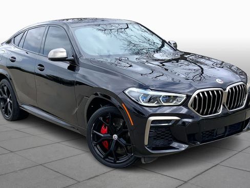 Used 2022 BMW X6 M50i w/ Executive Package image 3