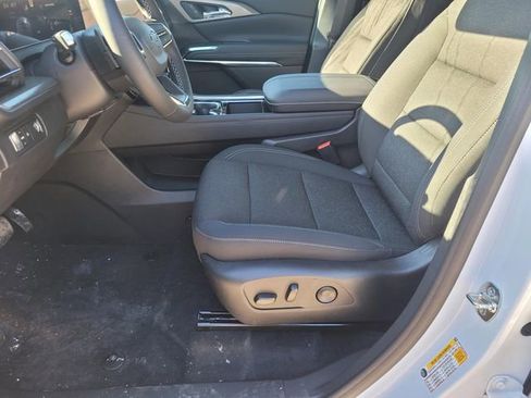 New 2026 Chevrolet Traverse LT w/ Midnight/Sport Edition image 11