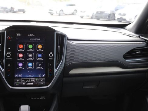 Used 2025 Subaru Forester Limited w/ Popular Package image 23