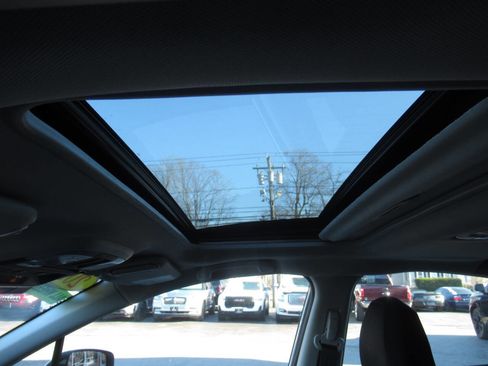 Used 2020 Subaru Impreza 2.0i Premium image 9