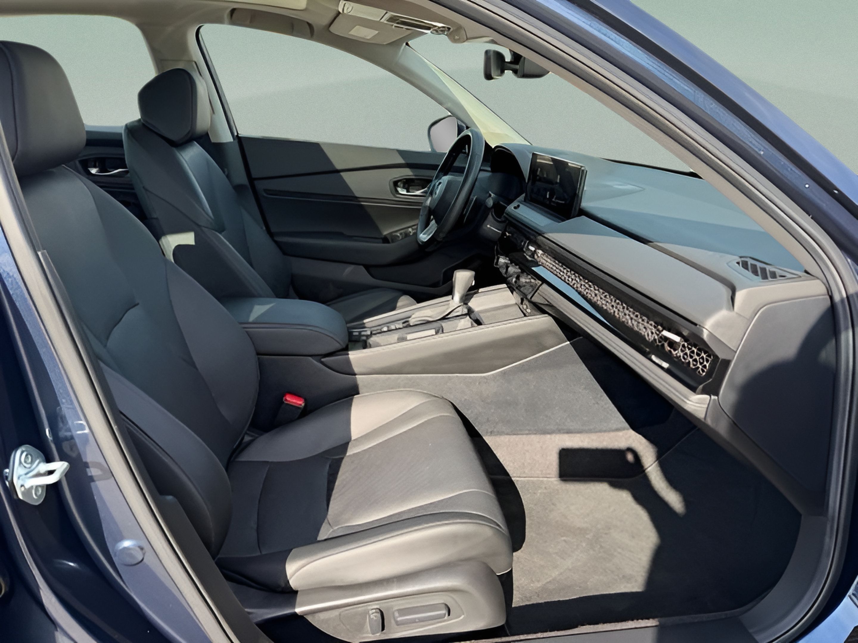 Used 2025 Honda Accord Touring image 27