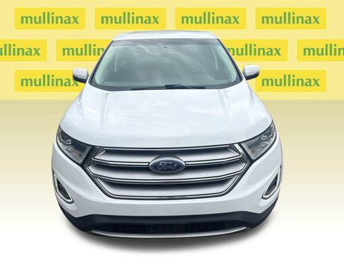 Used 2018 Ford Edge SEL FWD image 11