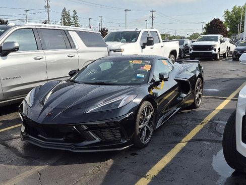 Used 2021 Chevrolet Corvette Stingray Premium Conv w/ Z51 Performance Package RWD image 1