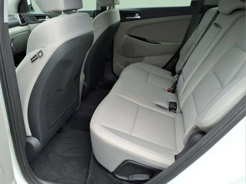 Used 2020 Hyundai Tucson Value AWD/4WD image 12