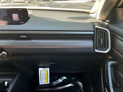 New 2025 MAZDA CX-50 Meridian Edition w/ Cargo Package image 16