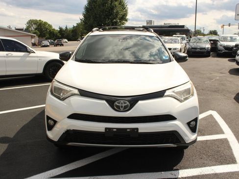 Used 2017 Toyota RAV4 SE AWD/4WD image 12