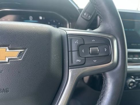 Used 2023 Chevrolet Silverado 1500 LT AWD/4WD image 20