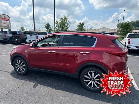 Used 2018 Kia Sportage EX w/ Option Group 040 AWD/4WD image 9