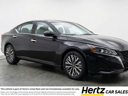 Used 2025 Nissan Altima 2.5 SV