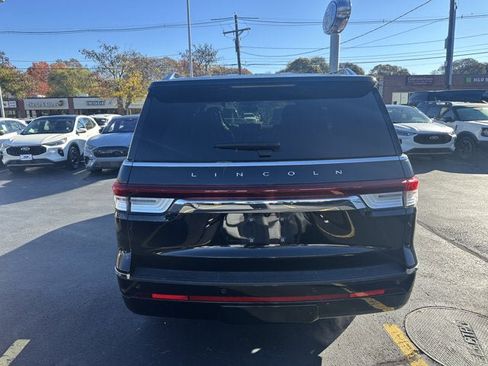 Used 2023 Lincoln Navigator Reserve w/ Monochromatic Package image 6