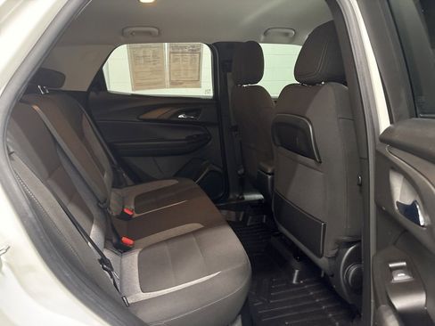 Used 2022 Chevrolet TrailBlazer LT image 30