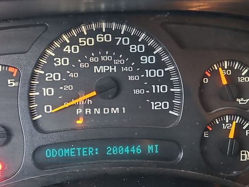 Used 2006 Chevrolet Silverado 2500 LT w/ Onstar Plus Package image 23