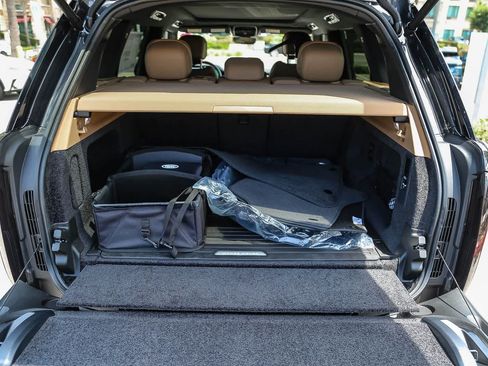 New 2026 Land Rover Range Rover SE AWD/4WD image 25