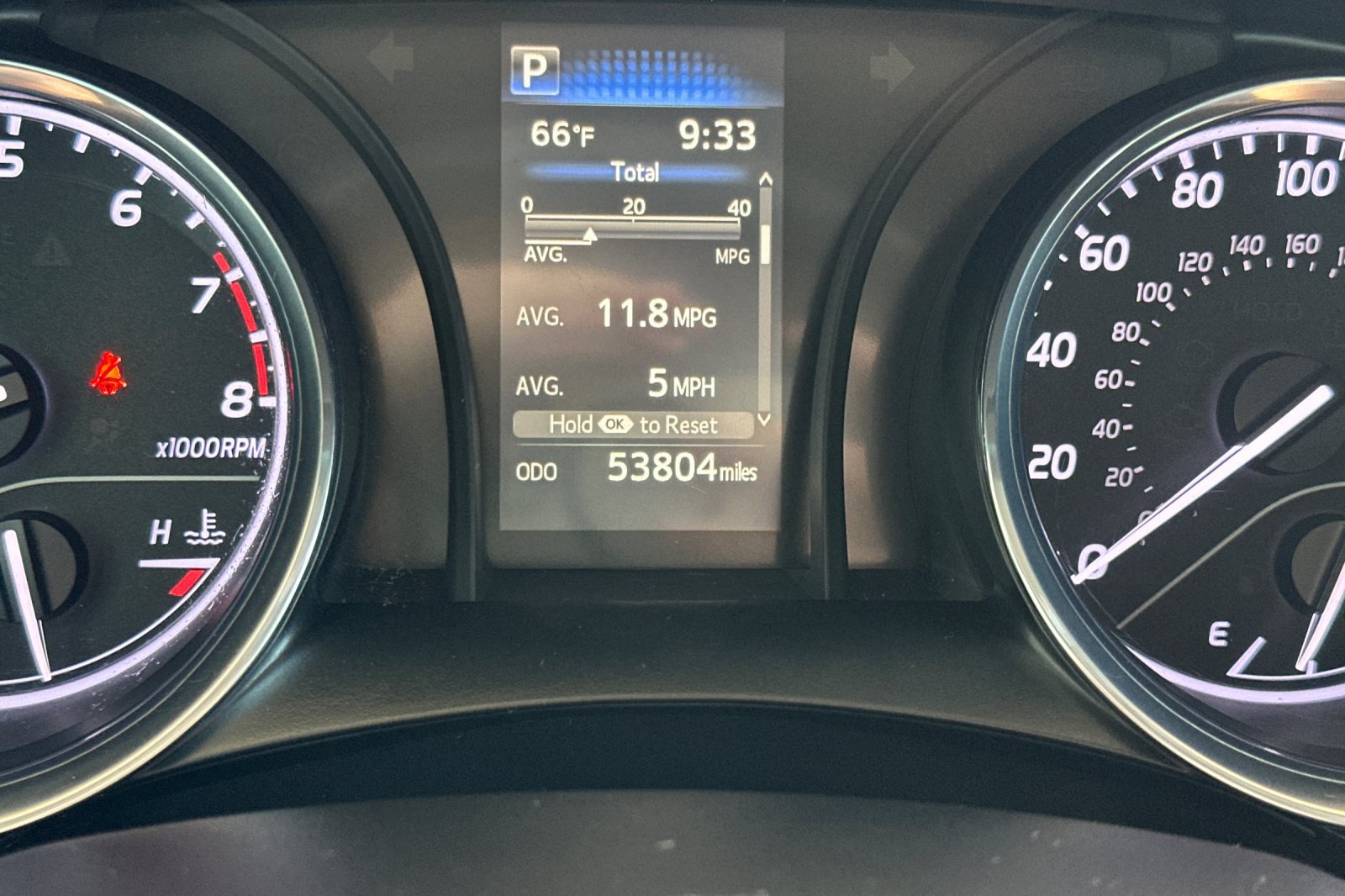 Certified 2020 Toyota Camry LE FWD image 28