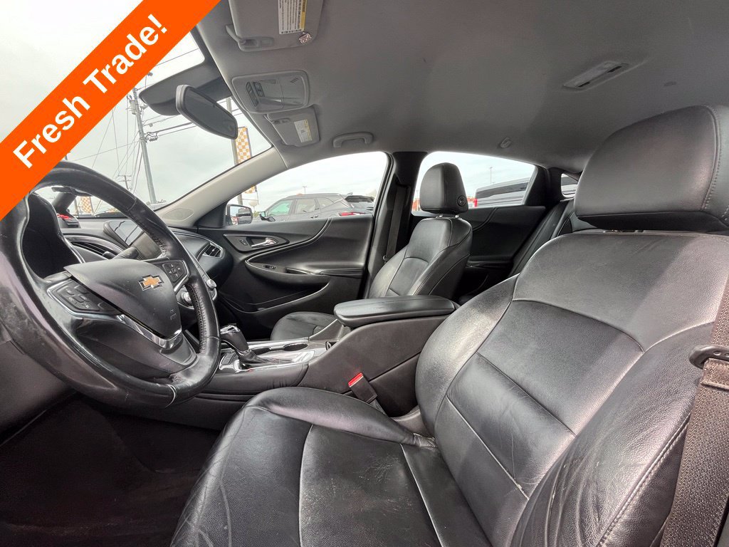Used 2016 Chevrolet Malibu LT w/ Leather Package FWD image 27