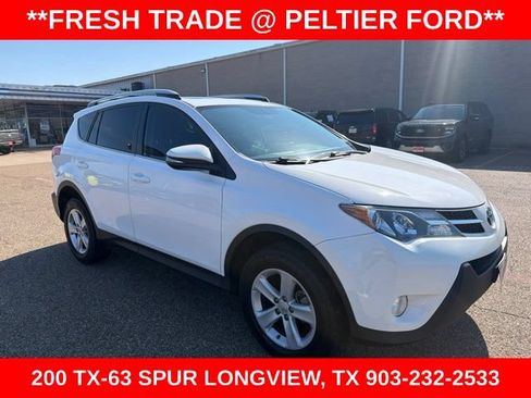 Used 2013 Toyota RAV4 XLE FWD image 1