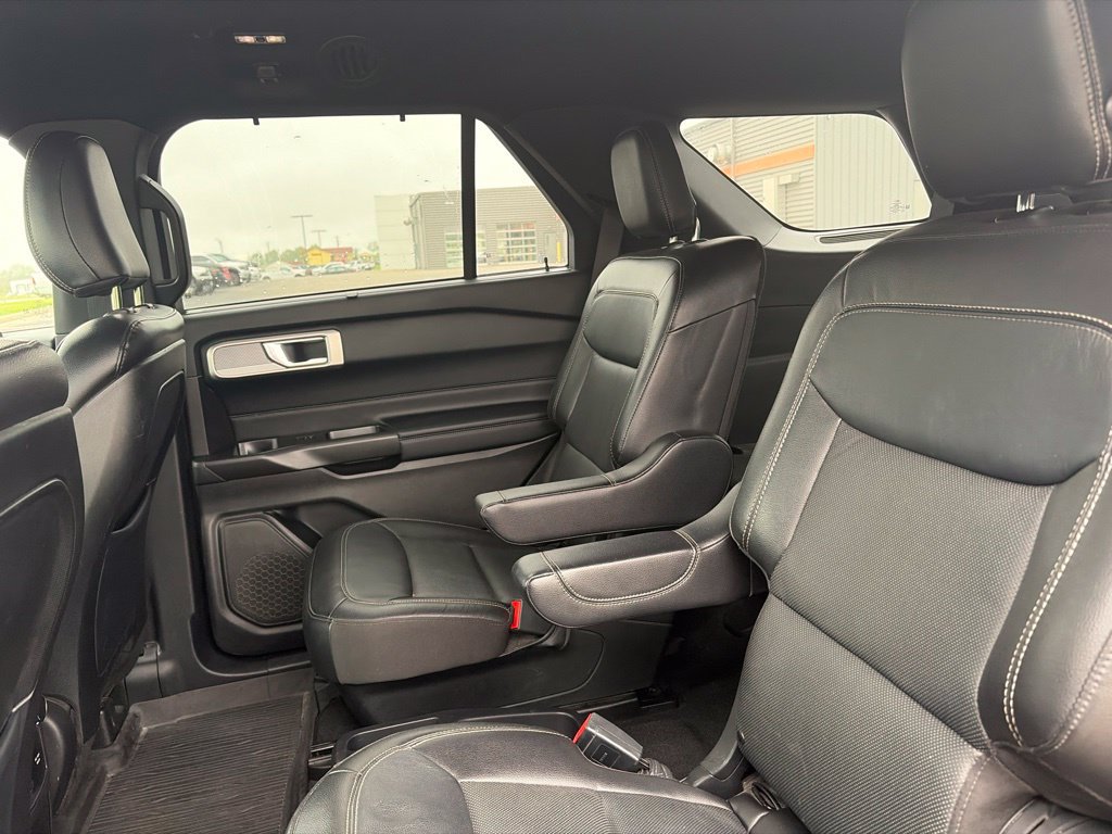 Used 2020 Ford Explorer Limited AWD/4WD image 7