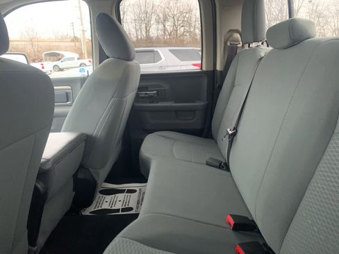 Used 2017 RAM 1500 Classic SLT image 11