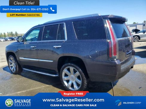 Used 2017 Cadillac Escalade Luxury RWD image 3