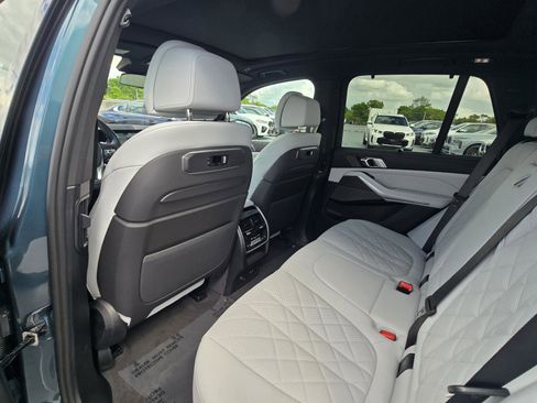 New 2026 BMW X5 xDrive40i w/ Executive Package AWD/4WD image 11