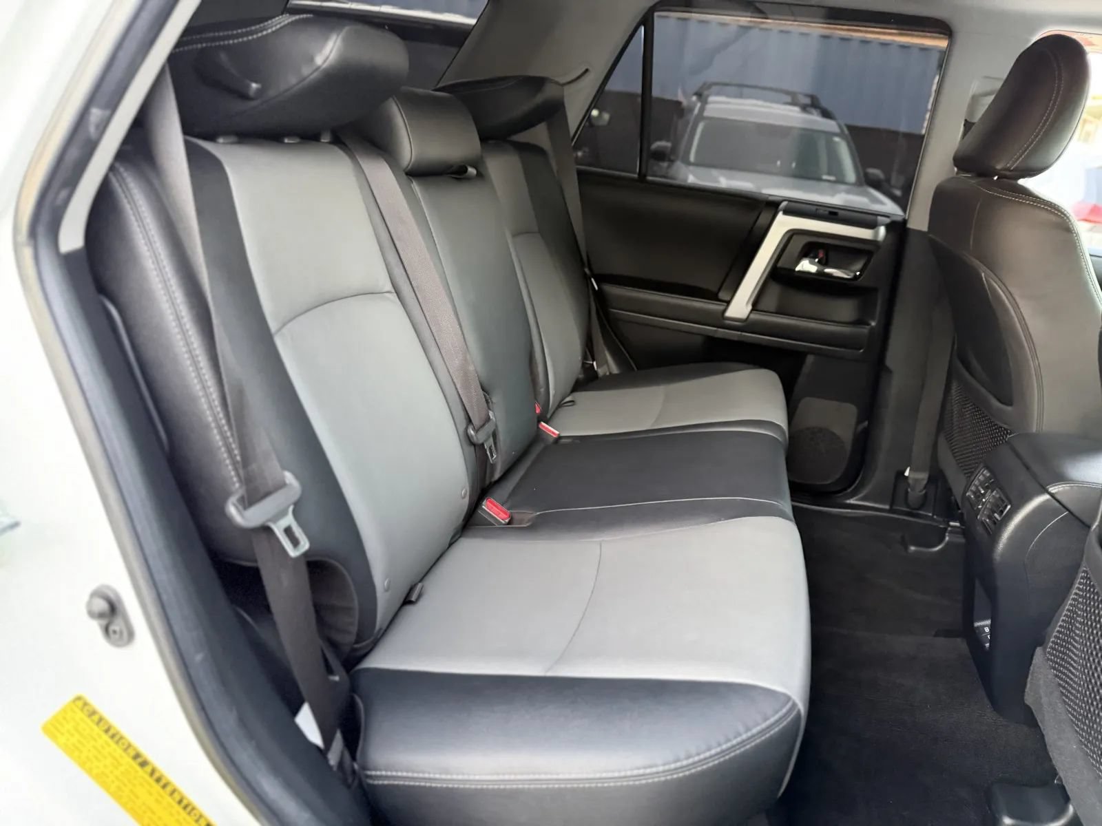 Used 2023 Toyota 4Runner SR5 Premium w/ Moonroof Package AWD/4WD image 18