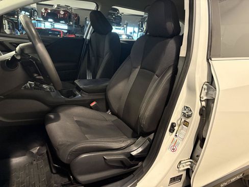Used 2020 Subaru Outback AWD/4WD image 9