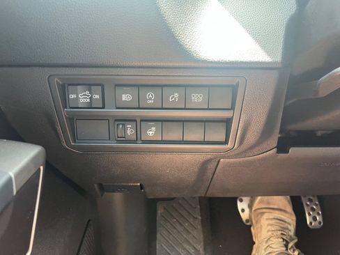 Used 2026 Toyota Tundra SR5 AWD/4WD image 18