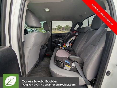 Used 2019 Toyota Tacoma SR5 image 10